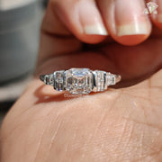 Bar Setting Cluster Diamond Ring
