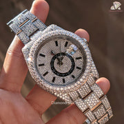 Round Cut Moissanite Men’s Watch