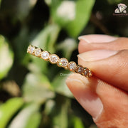 Pure Radiance, Full Circle | Moissanite Wedding Ring | Elegant Eternity