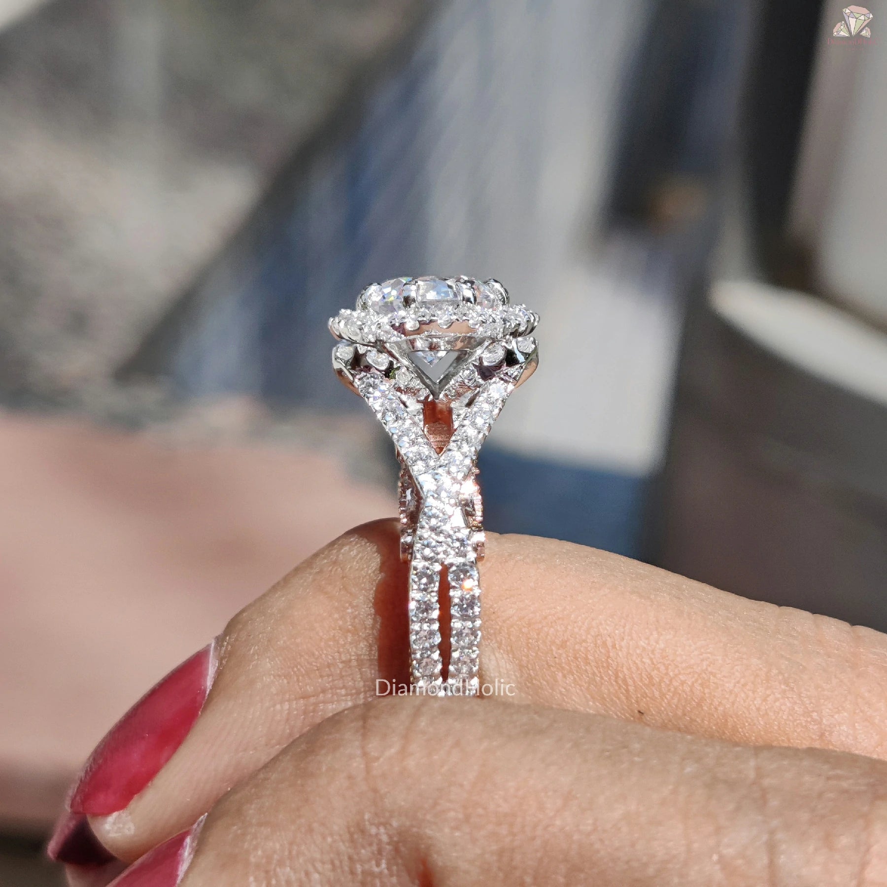 Moissanite Engagement Beauty | Halo Design Brilliance | Round Cut Love