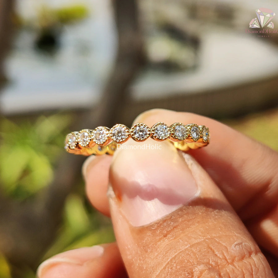 Crafted for Forever Moments | Round Cut Band | Moissanite Shine
