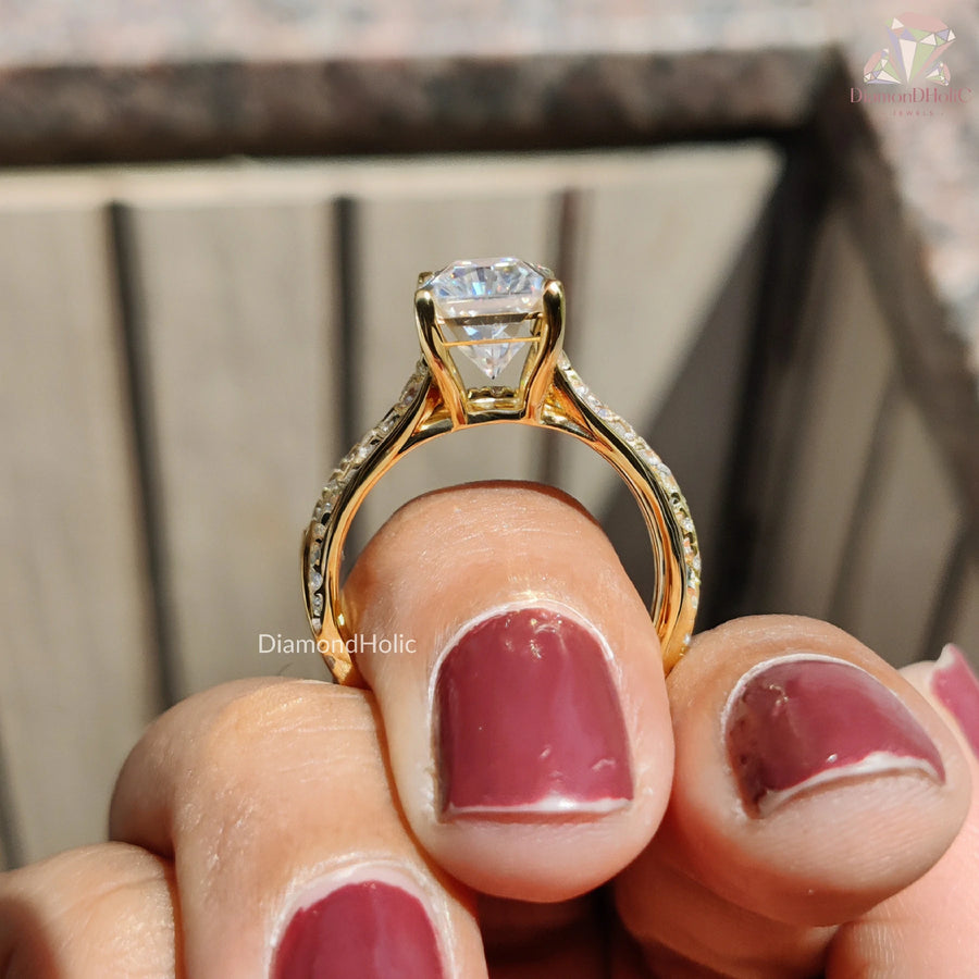 Luxury wedding set with moissanite | Classic moissanite engagement ring | Elegant engagement band with diamond