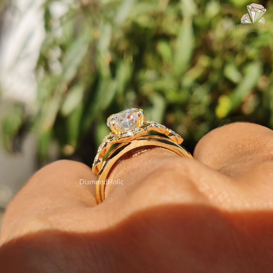 Art Deco Moissanite | Filigree Promise Ring | Oval Halo Diamond