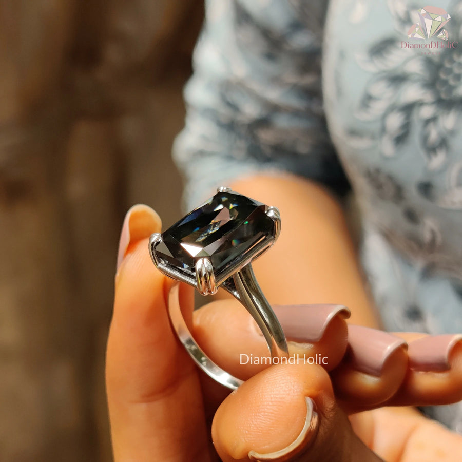 Radiant Moissanite Wedding Ring, Solid Gold Diamond Jewelry, Elegant Radiant Engagement Ring