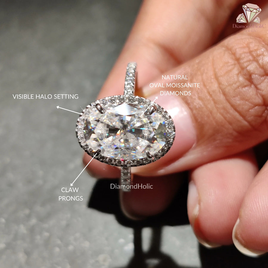 Luxury Diamond Ring
