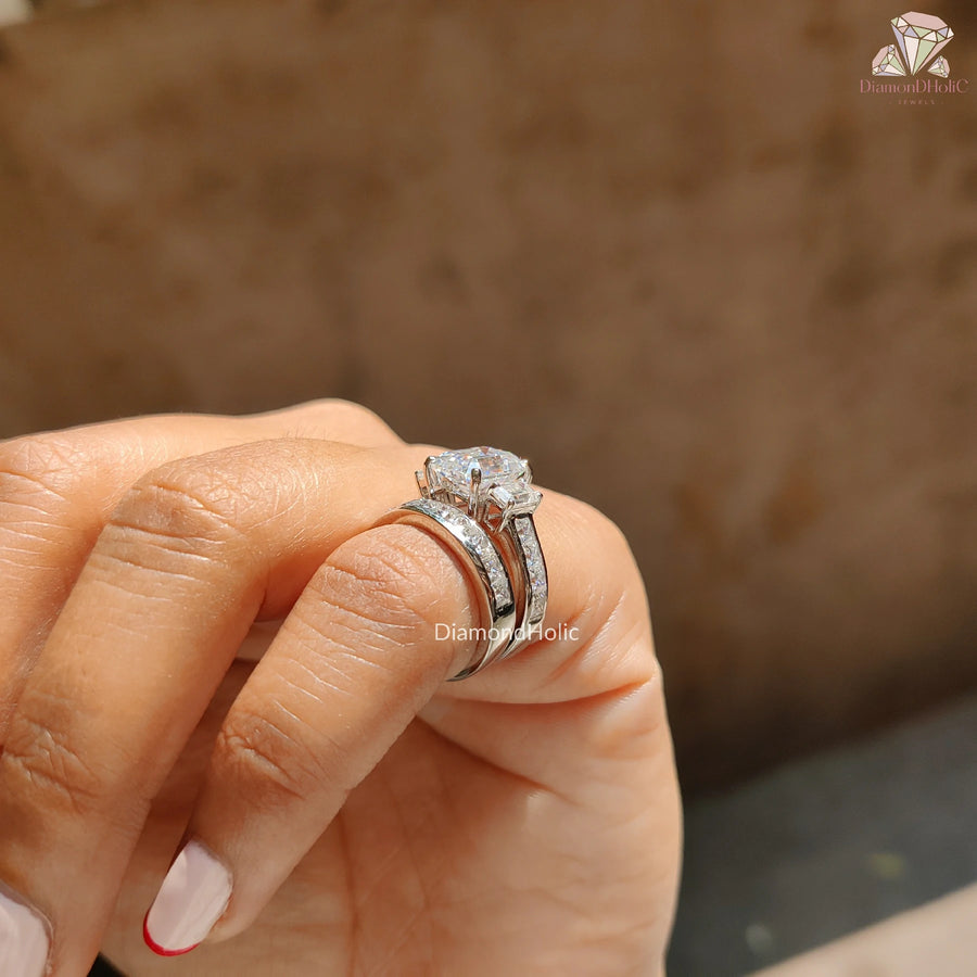 luxury moissanite ring