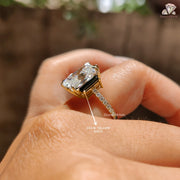 engagement ring baguette side stones