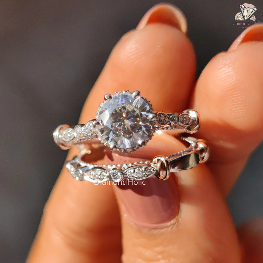  Elegant Bridal Ring Set for Her | Chic Vintage Inspired Proposal Set | Radiant Diamond Wedding Jewelry 
