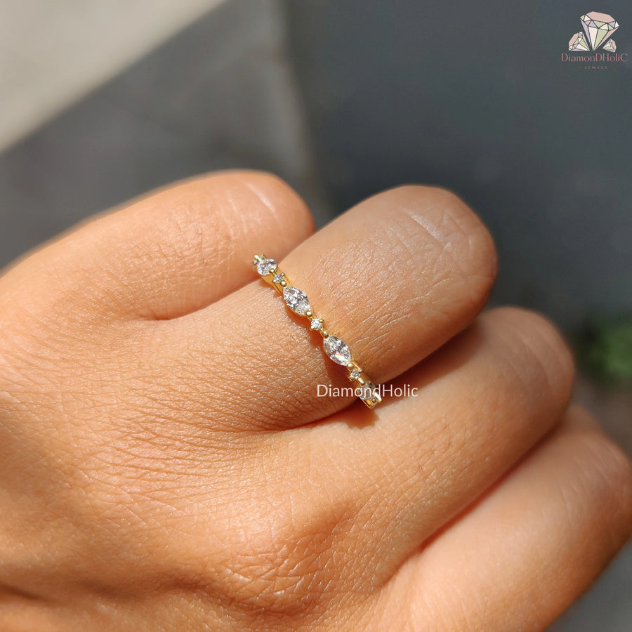 women's engagement bands