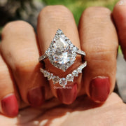 Sparkling Wedding Rings | Pear Diamond Style | Halo & Pave Band

