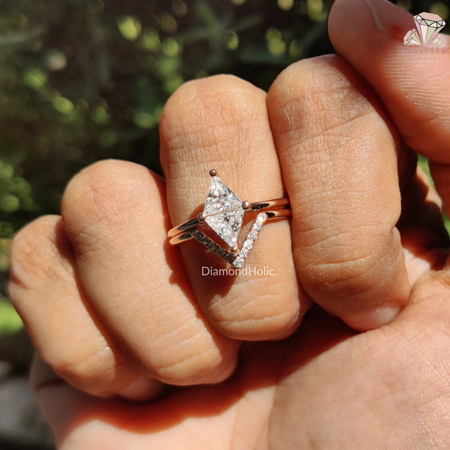 Modern Love Symbols | Triangle Bridal Set | Moissanite Ring Duo

