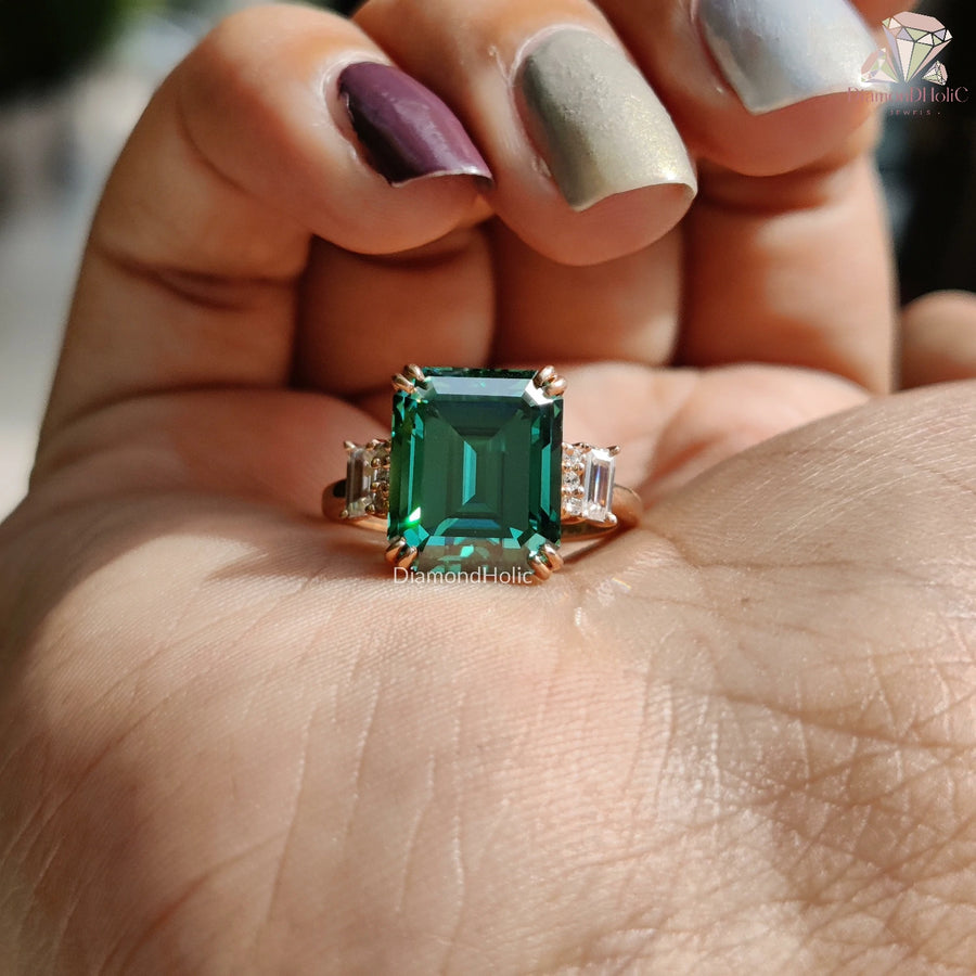Green Emerald Color Moissanite Diamond Ring - Classic and Styles Royal Engagement Ring
