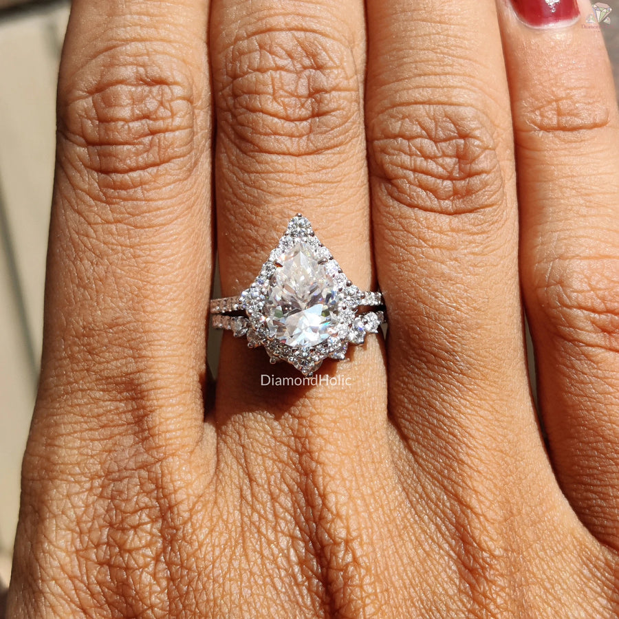 Pear Moissanite Ring Set | Elegant Bridal Jewelry | Halo Pave Design


