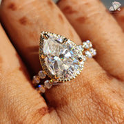 gold moissanite jewelry | luxury moissanite ring | gemstone ring
