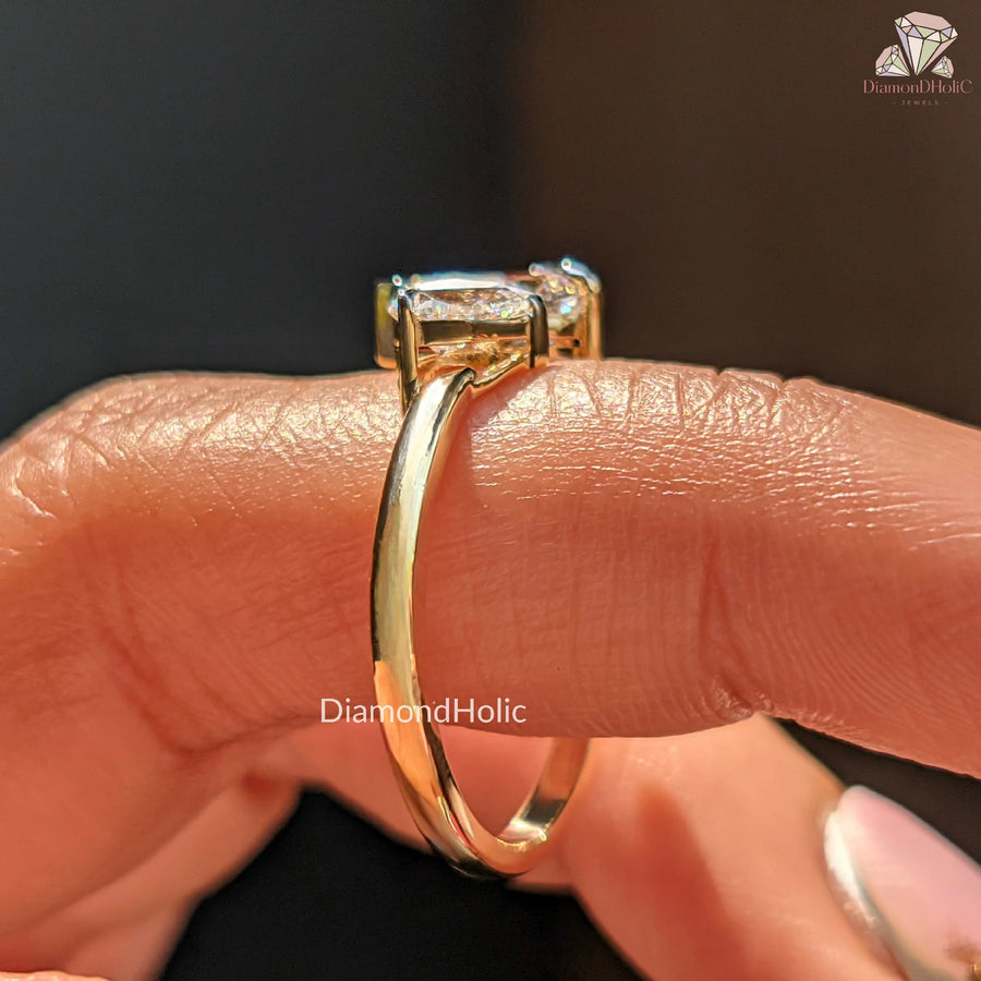 Pear Solitaire Proposal Ring 