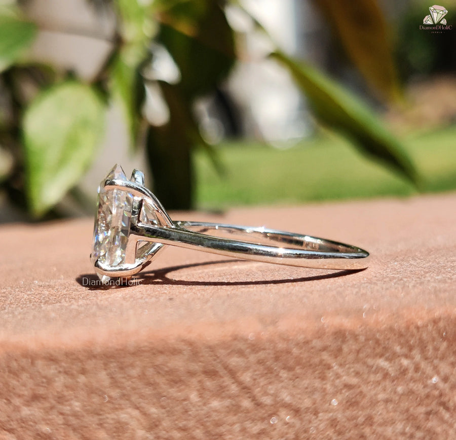 Engagement in Style | Oval Cut Shine | Promise Her Forever

