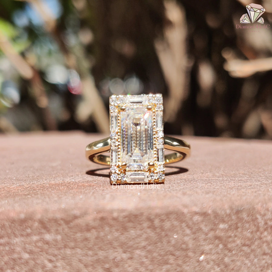 Fine Cut Romance | Sparkling Baguette Set | Golden Engagement Ring

