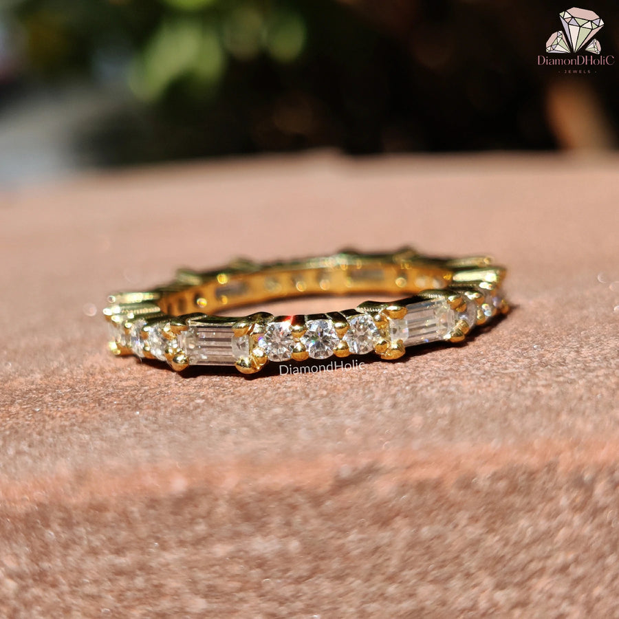 alternating moissanite ring | full eternity wedding band | gold moissanite jewelry
