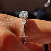 Oval Cut Three Stone Moissanite Engagement Ring