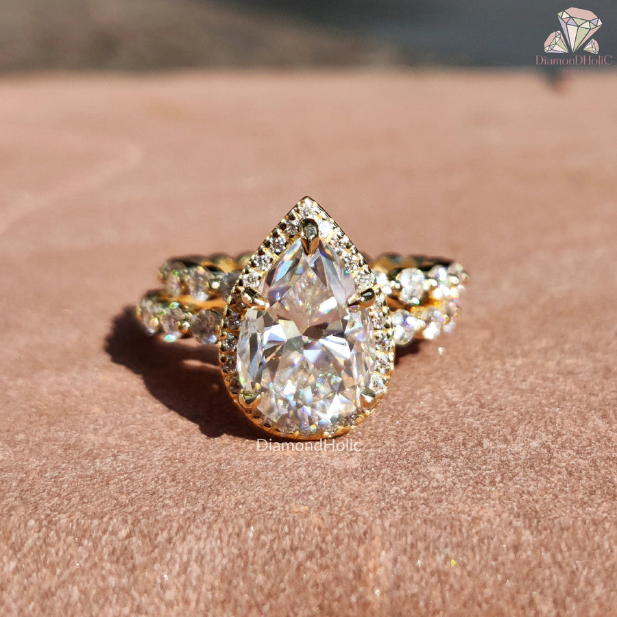 teardrop moissanite | elegant gold ring | dainty halo ring
