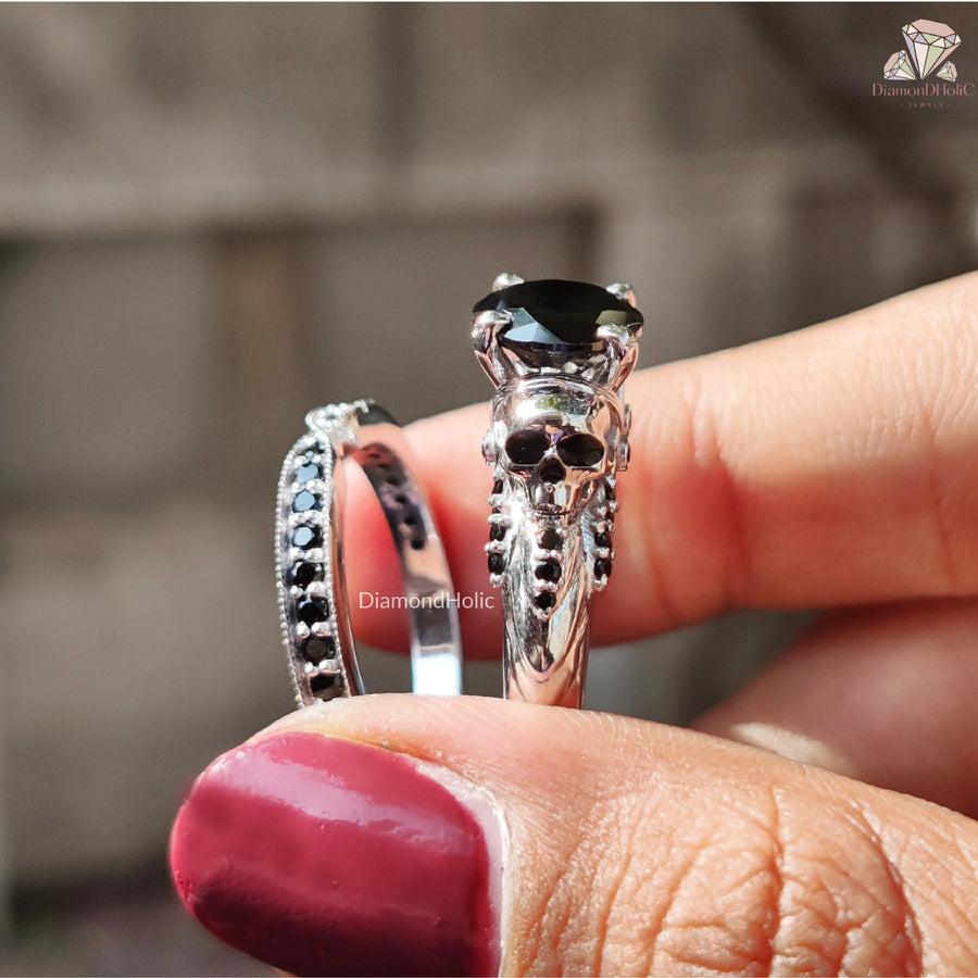 Round Cut Elegance | Dark Shine Love | Full Band Radiance

