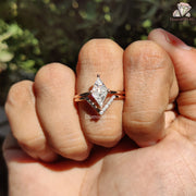 Love in Geometry | Triangle Wedding Band | Moissanite Romance

