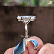 hidden halo engagement ring