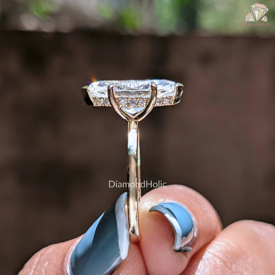 hidden halo engagement ring