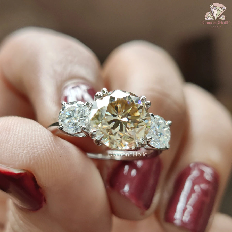 Modern engagement ring styles
