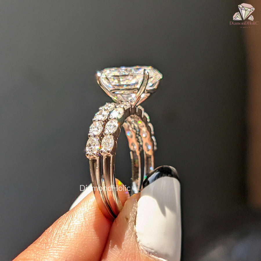 Oval Diamond Alternative