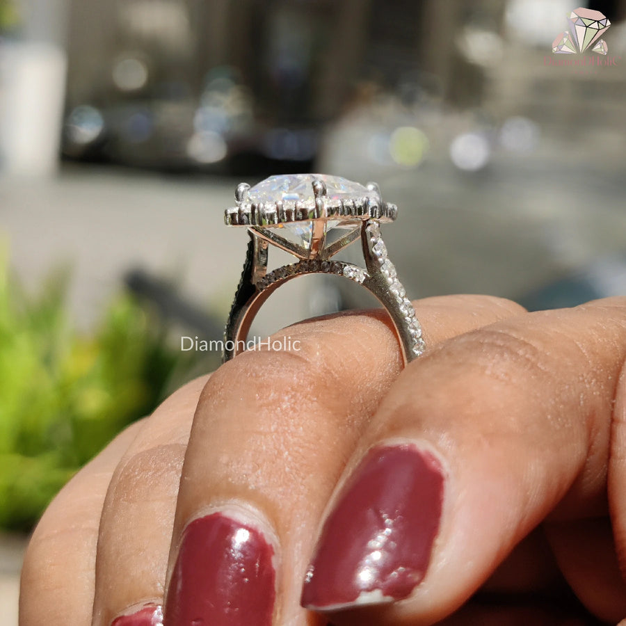 Elegant Halo Moissanite Ring |
Radiant Moissanite Halo Ring |
Timeless Moissanite Diamond Ring