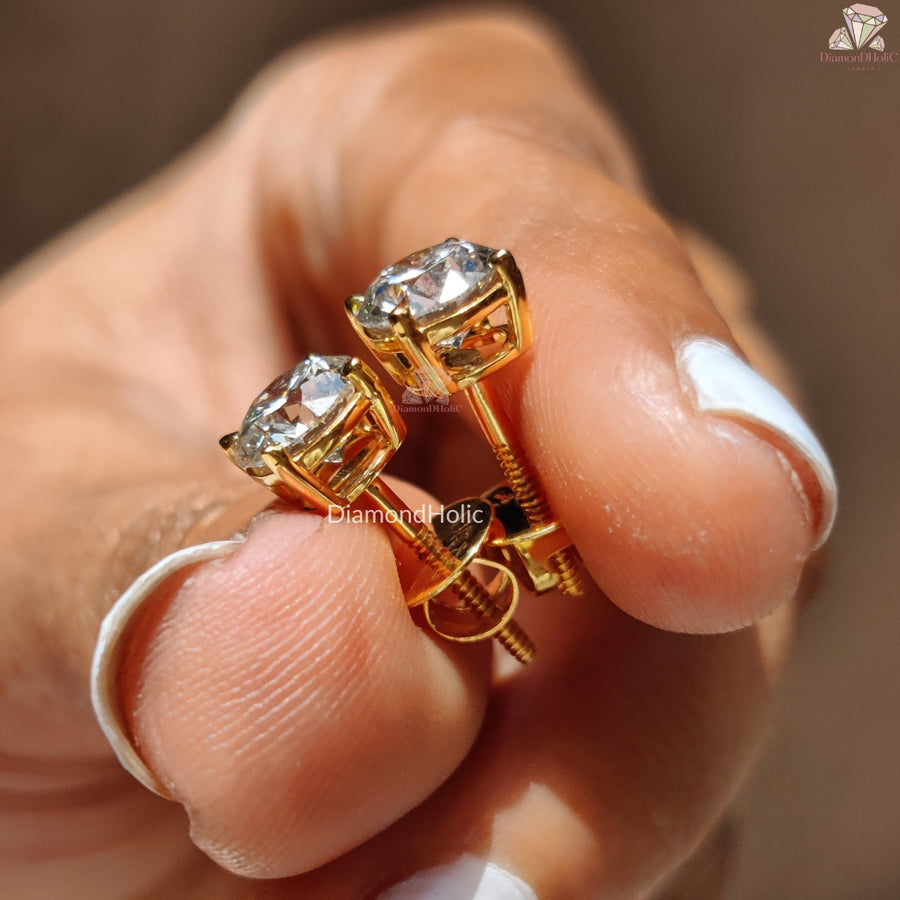 Dazzling round cut stud earrings

