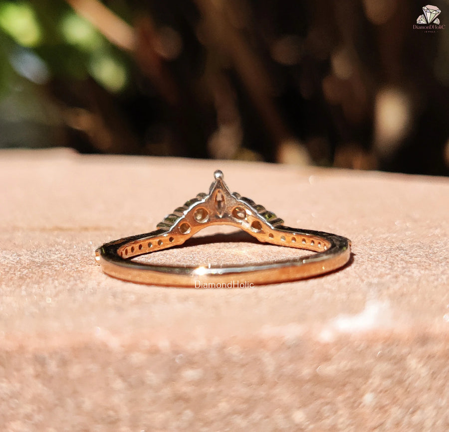 Elegant Half Eternity | Marquise Sparkle | Round Fire Cut

