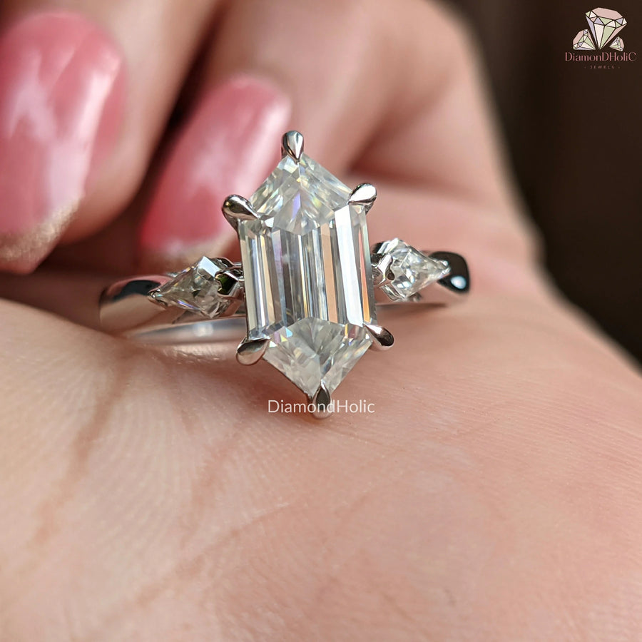 Moissanite Diamond Ring