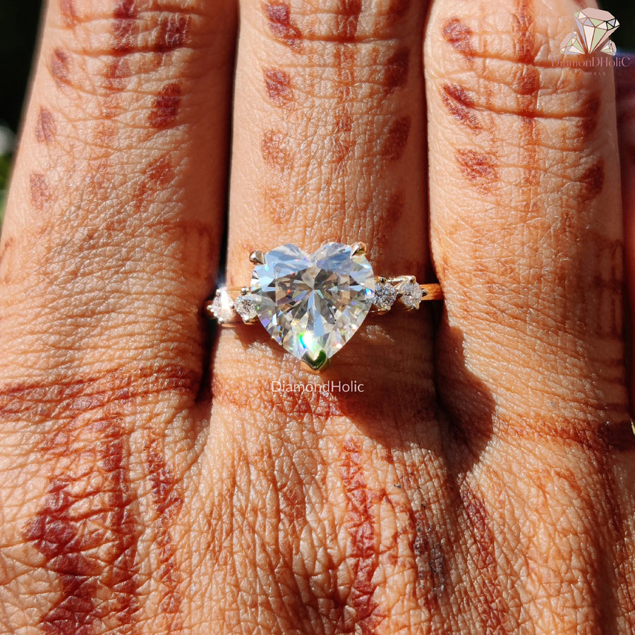 modern heart shaped ring | heart diamond look ring | moissanite couple ring
