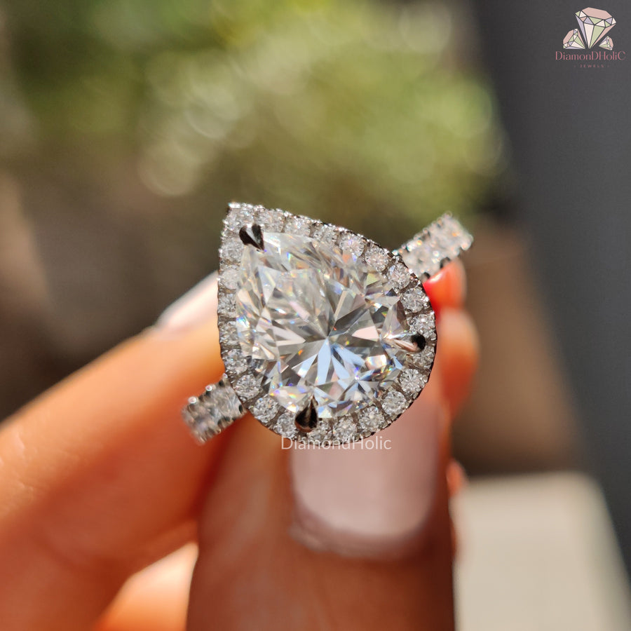 Minimalist Diamond Ring