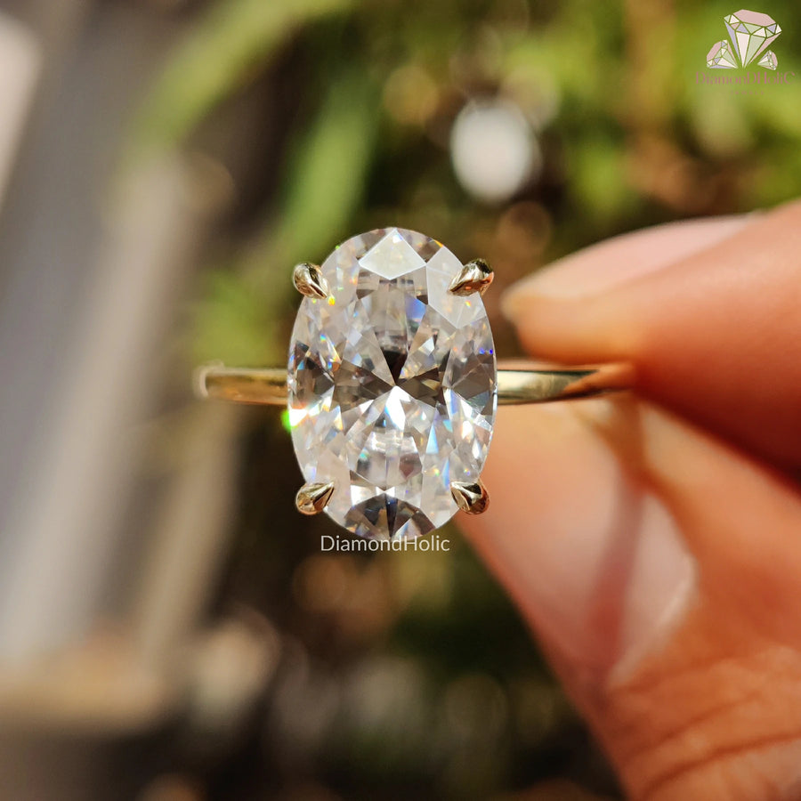 Oval Moissanite Sparkle | Unique Bridal Band | Engagement Rings

