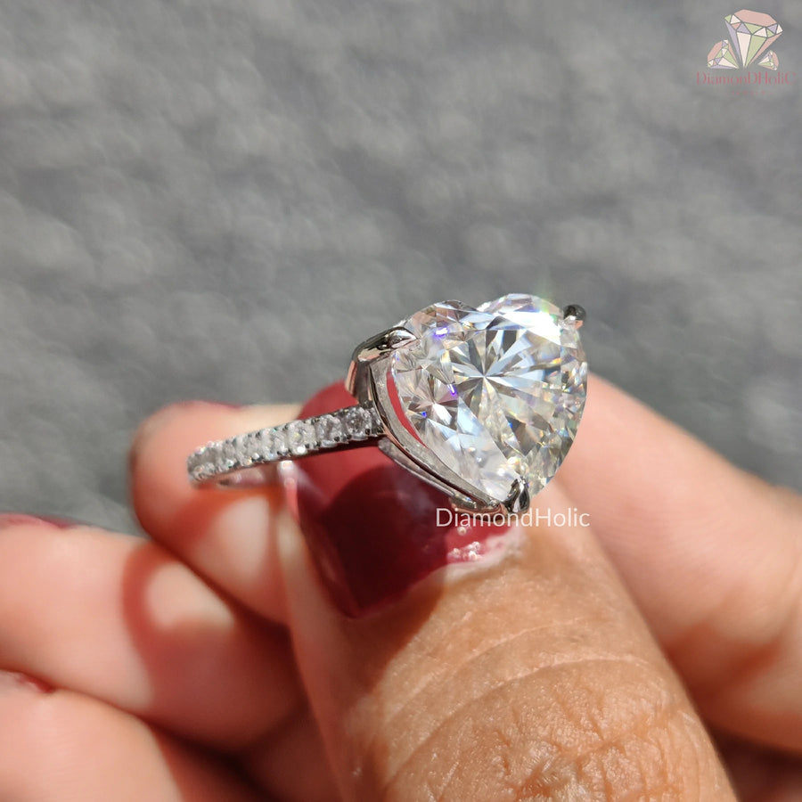 Beautiful Heart Cut Moissanite Ring