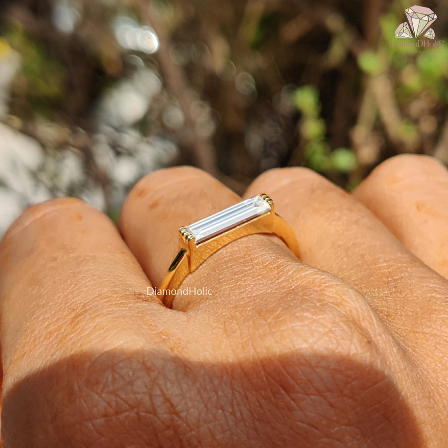 modern promise ring | baguette cut ring | elegant moissanite band
