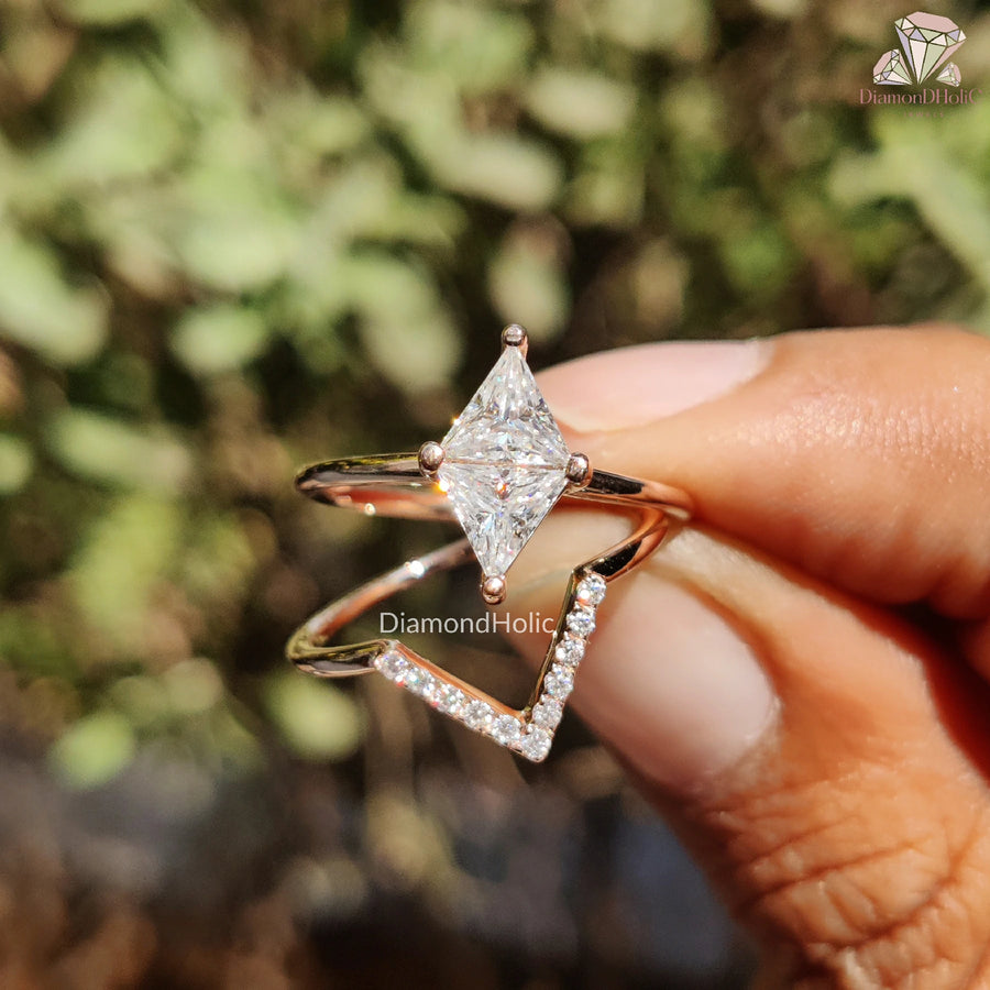 Two Souls, One Ring | Triangle Moissanite Set | Toi et Moi Design

