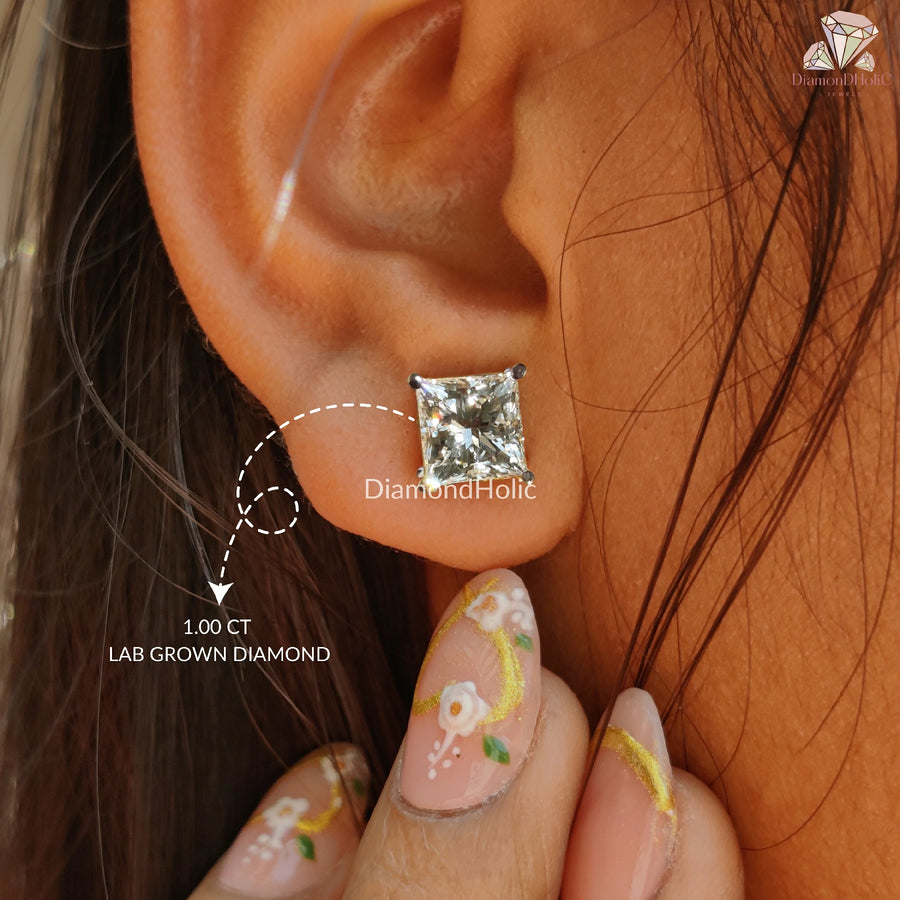Solitaire Beauty | Diamond Shine | Elegant Gift for Her

