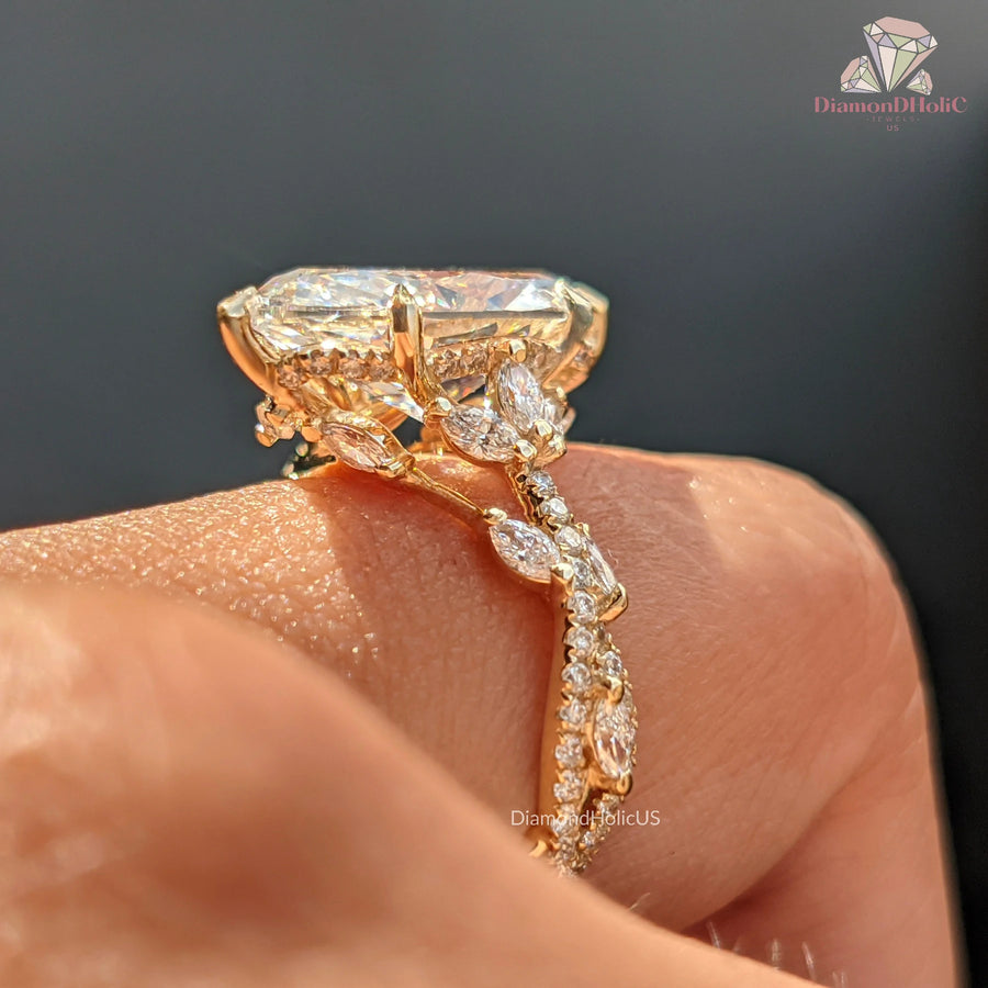 Women Artistic Diamond Ring