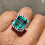 Emerald and Baguette & Round Cut Side Stones Moissanite Ring 