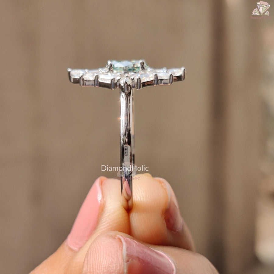 Oval Cut Moissanite Ring