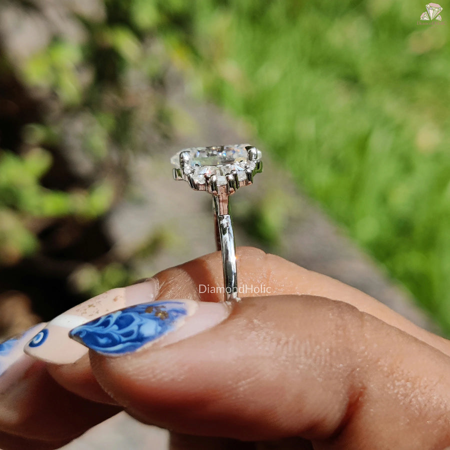 Elegant Engagement Ring | Moissanite Oval Glow | Baguette Accents

