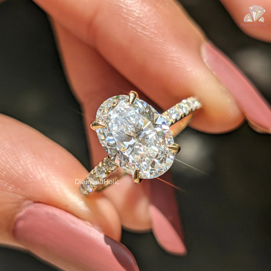 oval cut diamond ring