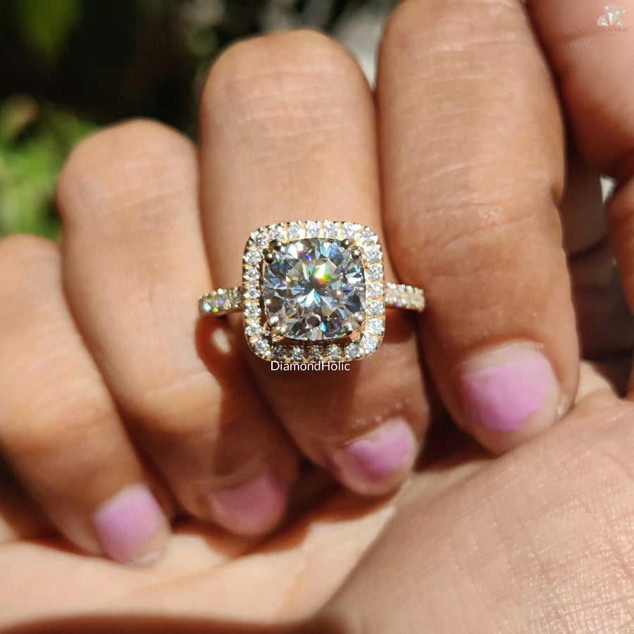 Halo Romance | Cushion Glow | Classic Cut

