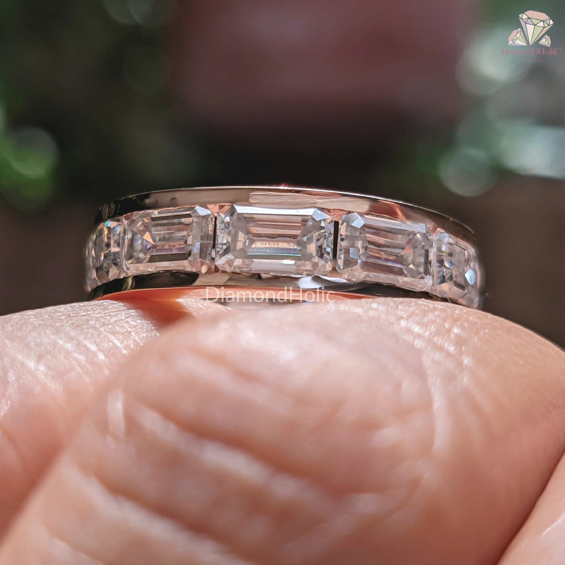 emerald cut diamond band