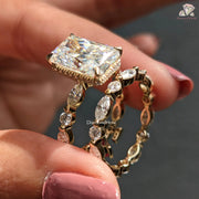 floating pave ring set