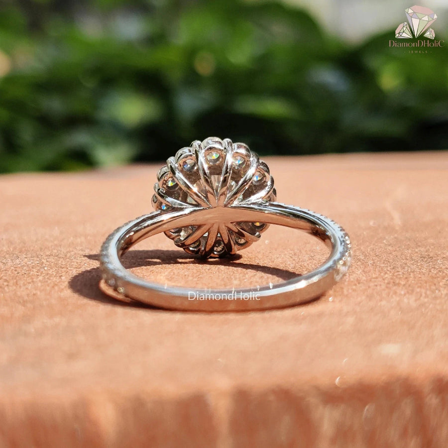 gold engagement rings​ for women